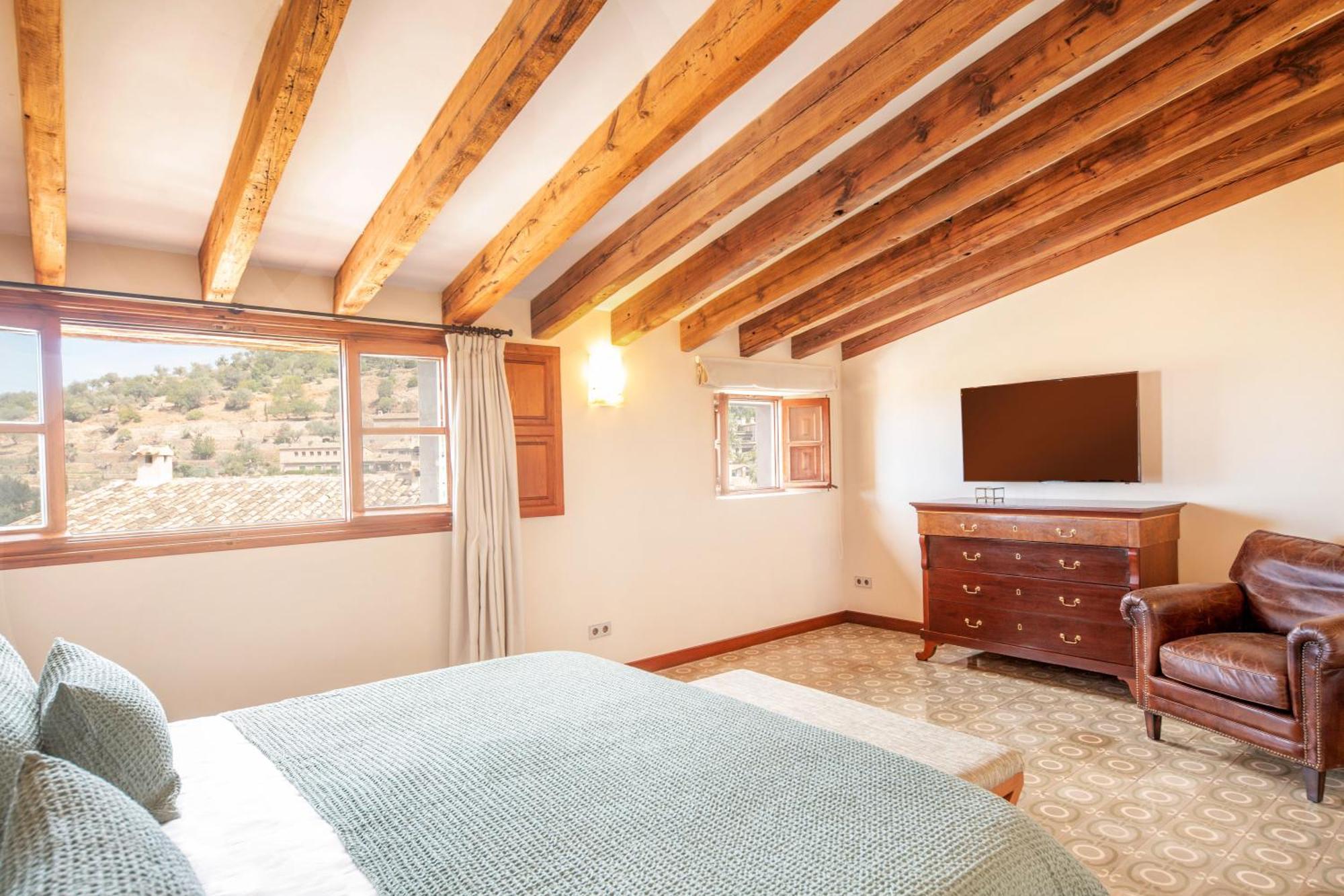 Hotel Y Apartamentos Des Puig Deia Bagian luar foto